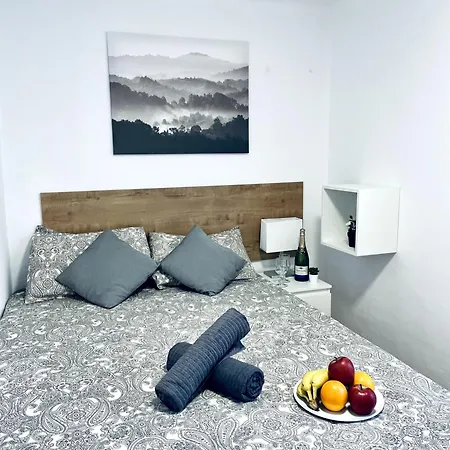 Cardenales Apartment Barcelona